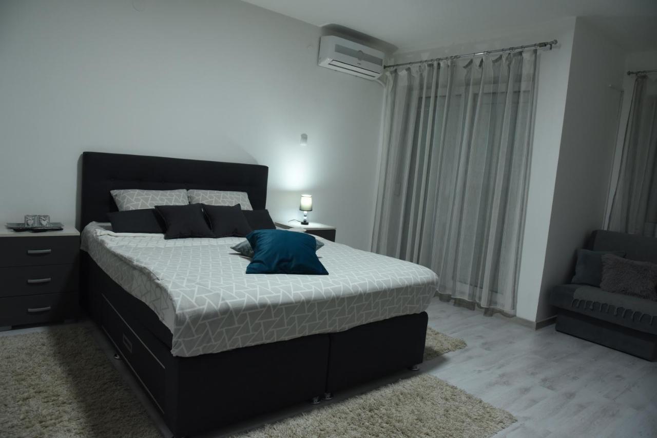 Apartmani Sofronic Loznica 2 Εξωτερικό φωτογραφία