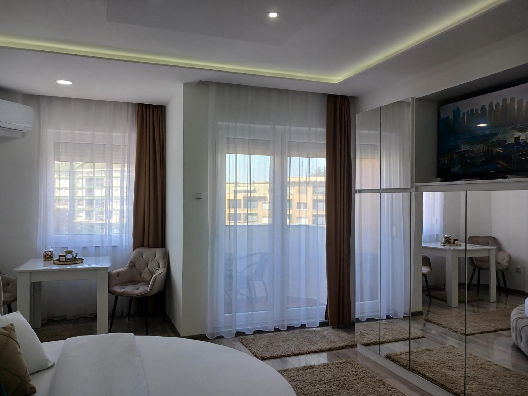 Apartmani Sofronic Loznica 2 Εξωτερικό φωτογραφία