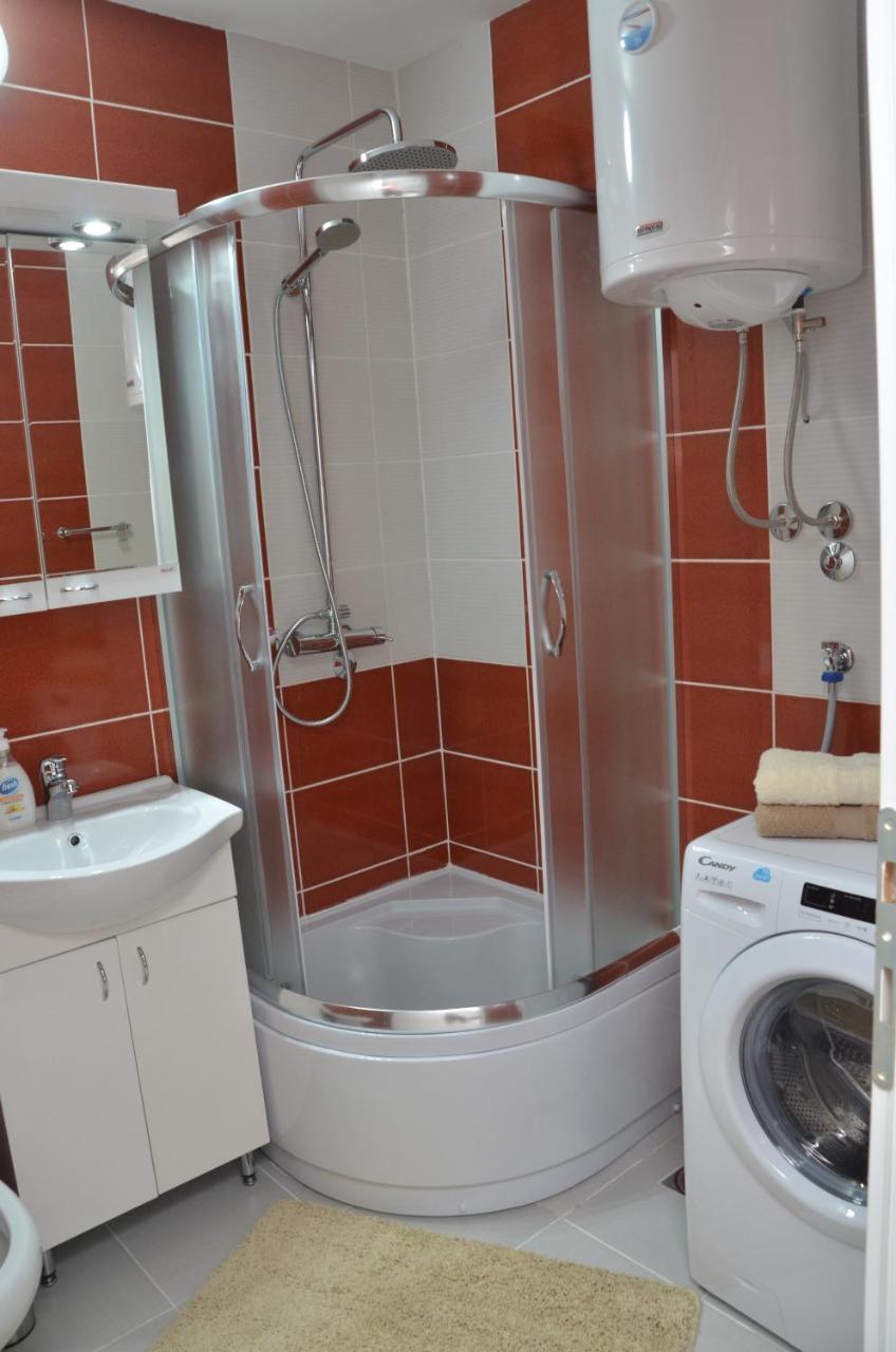 Apartmani Sofronic Loznica 2 Εξωτερικό φωτογραφία